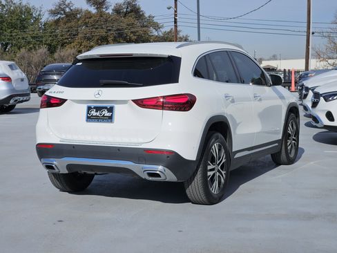 Used 2025 Mercedes-Benz GLA 250 image 8