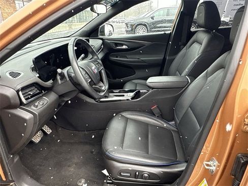 Used 2024 Buick Envista Sport Touring w/ Convenience I Package image 18