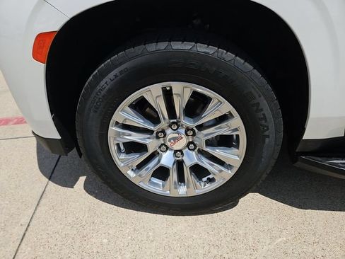 Used 2023 GMC Yukon Denali w/ Max Trailering Package AWD/4WD image 30