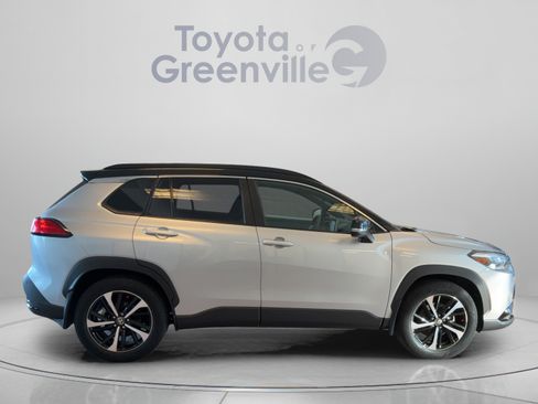 Certified 2025 Toyota Corolla Cross AWD Hybrid w/ Convenience Package image 7