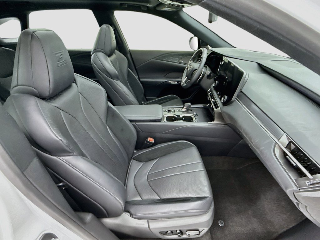 Used 2024 Lexus RX 500h F Sport w/ Convenience Package AWD/4WD image 18