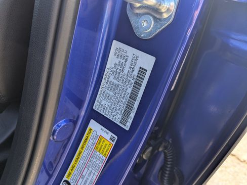 Used 2025 Honda CR-V EX-L image 36