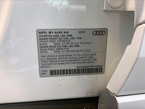 Used 2023 Audi Q5 2.0T Premium w/ Convenience Package AWD/4WD image 34