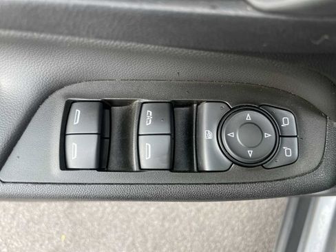 Used 2023 Chevrolet Equinox LT w/ LPO, Floor Liner Package image 15