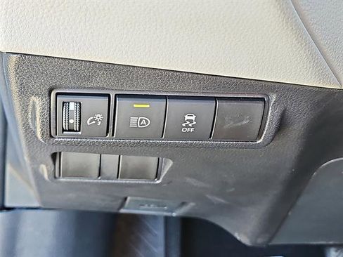 Certified 2026 Toyota Corolla Cross LE image 19