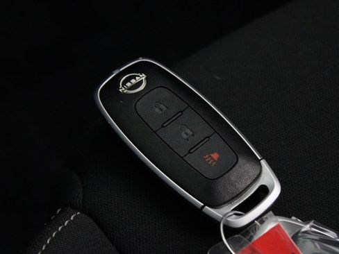 Certified 2024 Nissan Rogue S AWD/4WD image 28
