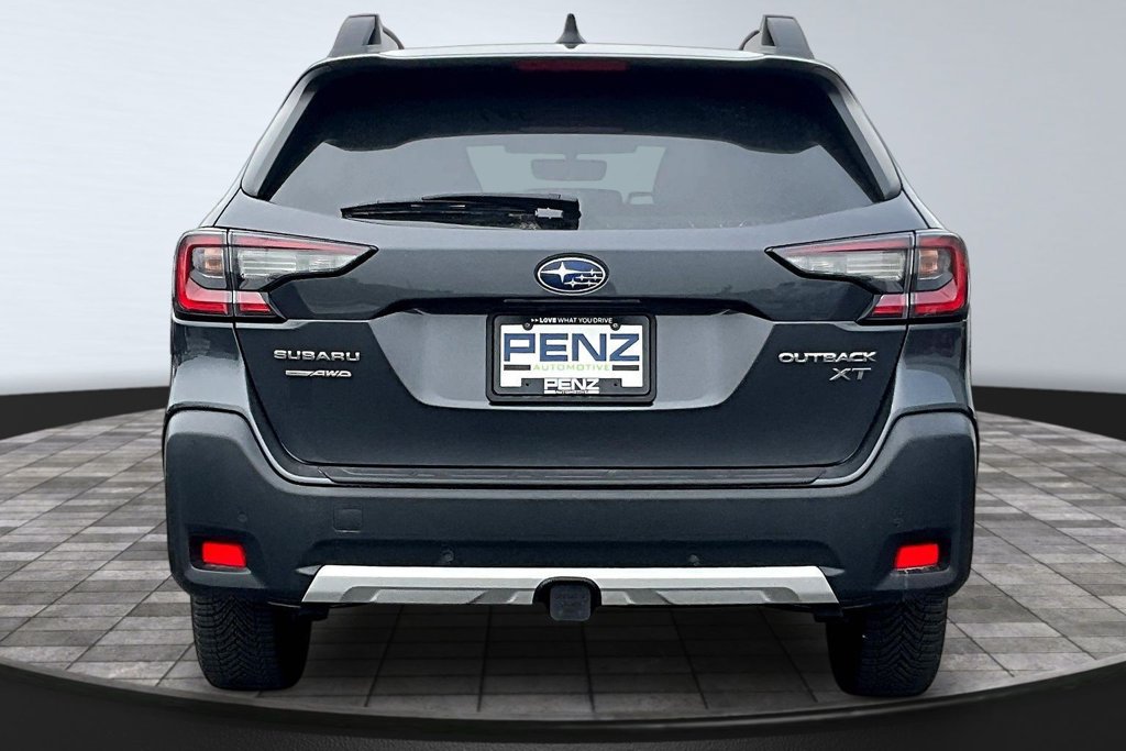 Used 2024 Subaru Outback Limited XT AWD/4WD image 5