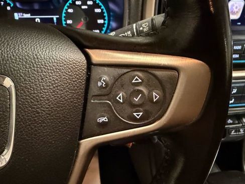 Used 2017 GMC Canyon Denali image 32