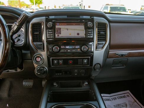 Used 2016 Nissan Titan Platinum Reserve AWD/4WD image 14