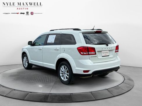 Used 2018 Dodge Journey SXT w/ Premium Group image 12