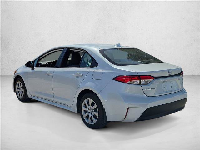 Used 2025 Toyota Corolla LE FWD image 7