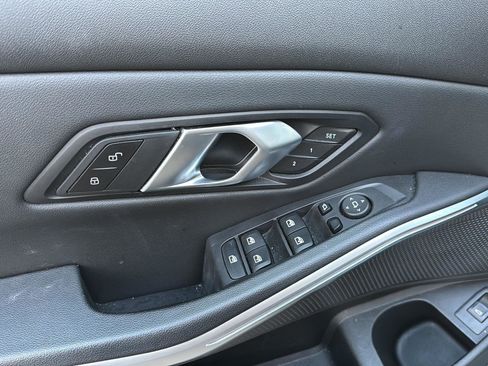 Used 2025 BMW 330i xDrive Sedan image 15