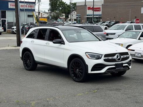 Used 2020 Mercedes-Benz GLC 300 4MATIC image 1