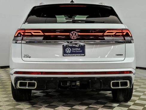 Certified 2025 Volkswagen Atlas Cross Sport SEL Premium R-Line AWD/4WD image 7