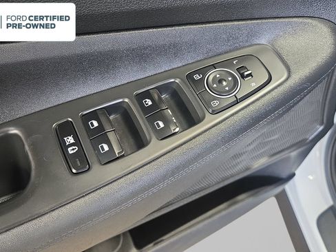 Used 2019 Hyundai Santa Fe SE AWD/4WD image 10