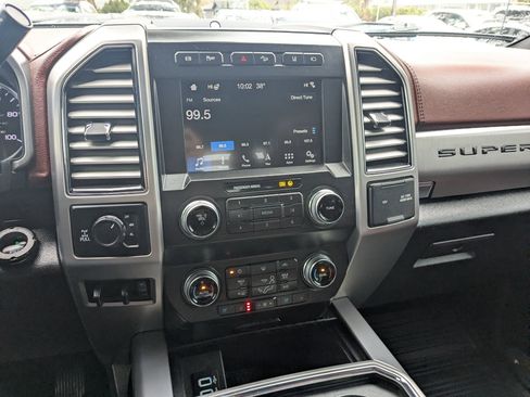 Used 2019 Ford F350 Platinum w/ Platinum Ultimate Package image 19