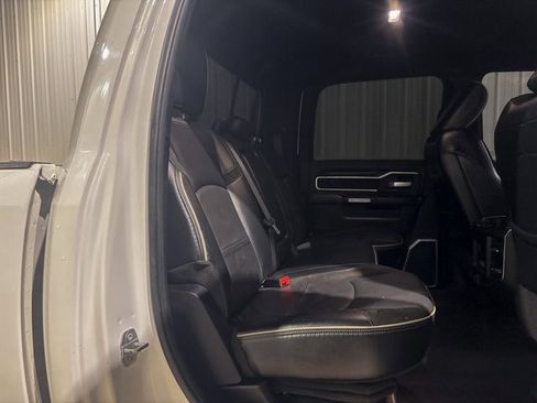 Used 2019 RAM 2500 Laramie image 31