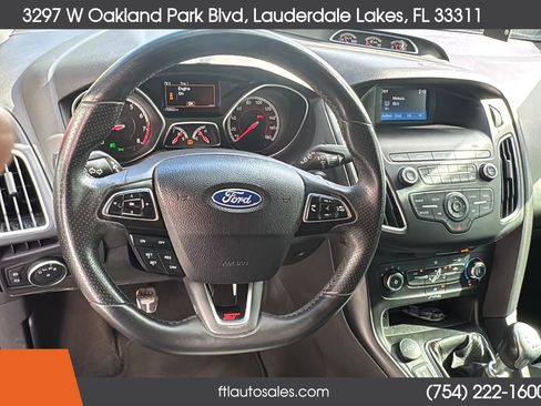 Used 2018 Ford Focus ST image 55