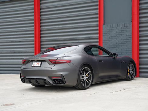 Used 2024 Maserati GranTurismo Trofeo AWD/4WD image 15