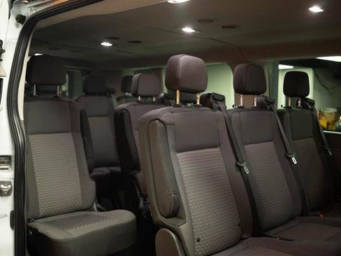 Used 2023 Ford Transit 350 XLT image 15