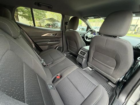 Used 2025 Chevrolet Equinox EV LT image 19