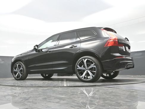 Used 2025 Volvo XC60 T8 Ultra w/ Protection Package Premier image 34