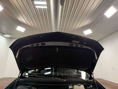 Used 2021 Chevrolet Traverse RS image 88