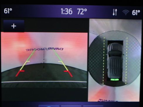 Used 2022 Ford Explorer Platinum w/ Technology Package image 27