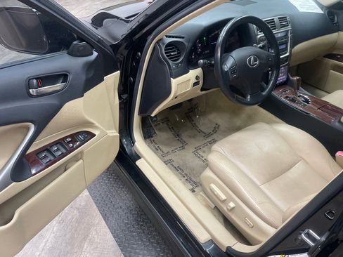 Used 2007 Lexus IS 350 RWD image 15