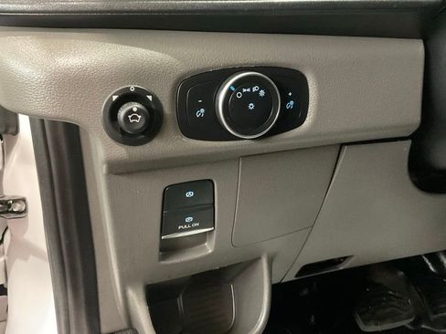 Used 2023 Ford Transit 250 Base image 8