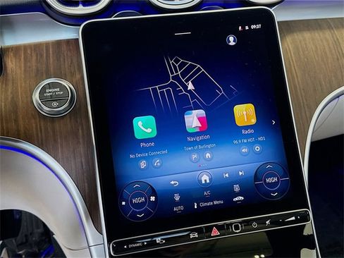 Certified 2025 Mercedes-Benz C 300 4MATIC Sedan image 15