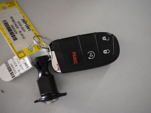 Used 2020 Jeep Renegade Limited w/ Trailer Tow Group image 34