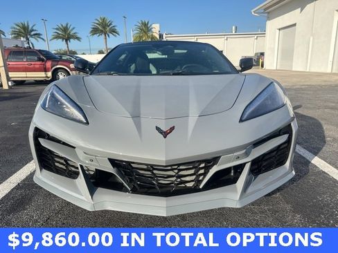 Used 2025 Chevrolet Corvette E-Ray w/ Stealth Interior Trim Package image 3