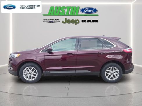 Certified 2024 Ford Edge SEL w/ Convenience Package AWD/4WD image 2