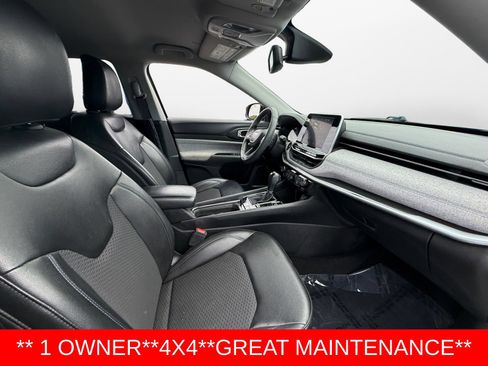 Used 2022 Jeep Compass Latitude AWD/4WD image 15