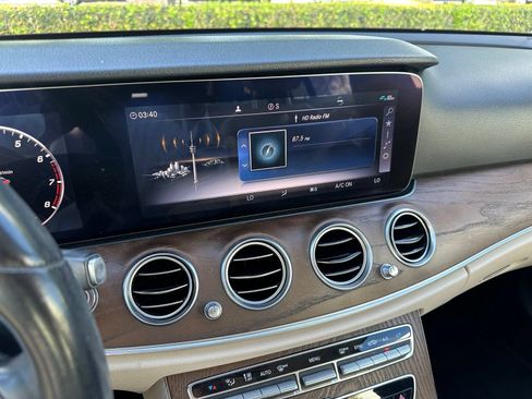 Used 2020 Mercedes-Benz E 350 Sedan w/ Parking Assistance Package image 5