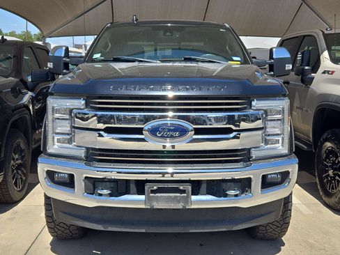 Used 2019 Ford F250 King Ranch w/ King Ranch Ultimate Package AWD/4WD image 2