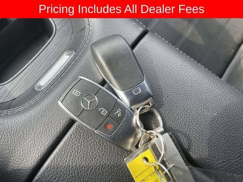 Used 2024 Mercedes-Benz GLE 350 4MATIC image 39