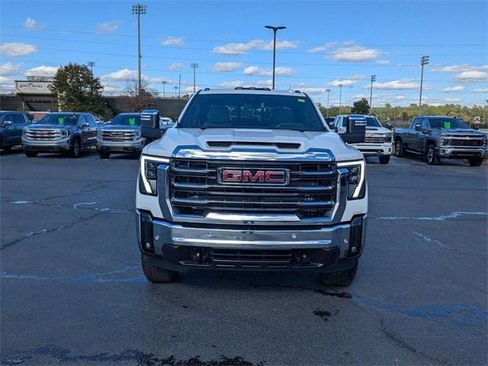 New 2026 GMC Sierra 2500 SLT w/ SLT Premium Package image 8