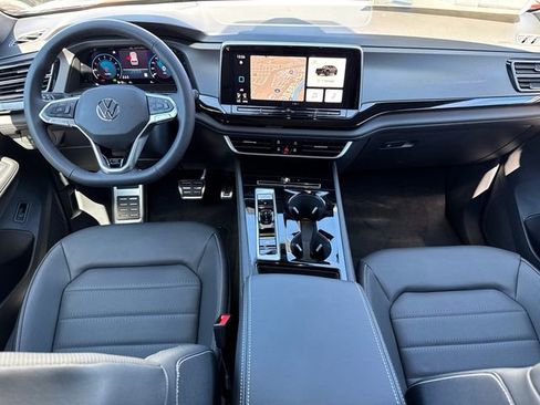 New 2026 Volkswagen Atlas Cross Sport SEL R-Line image 29