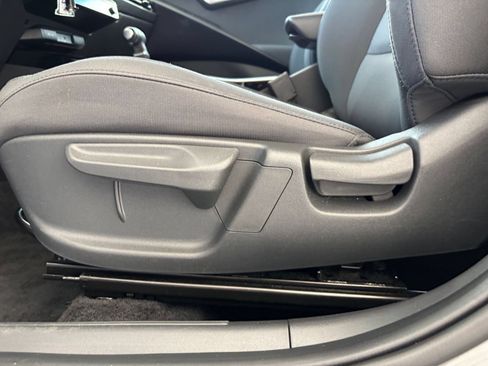 Used 2026 Kia Niro LX FWD image 22