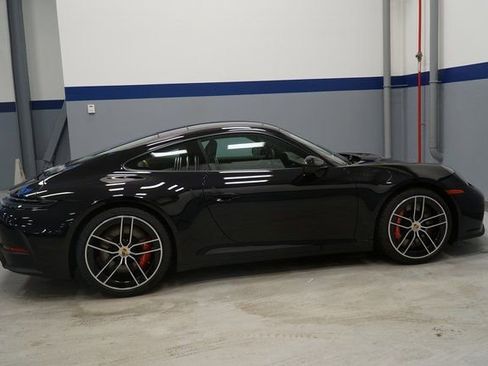 New 2026 Porsche 911 Carrera 4S image 11