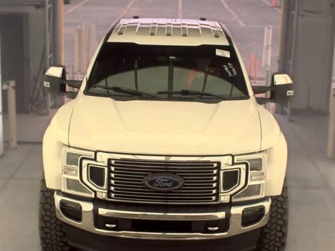 Used 2022 Ford F450 Lariat w/ Lariat Ultimate Package AWD/4WD image 5