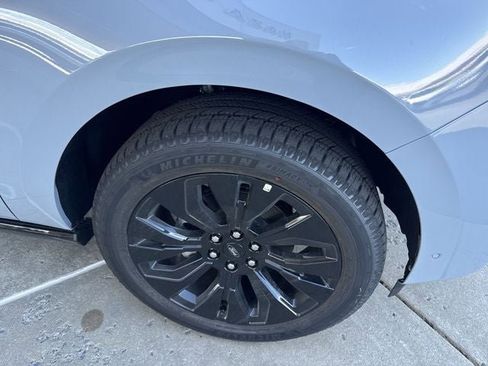 New 2025 Ford Expedition Max Platinum w/ Stealth Appearance Package image 10