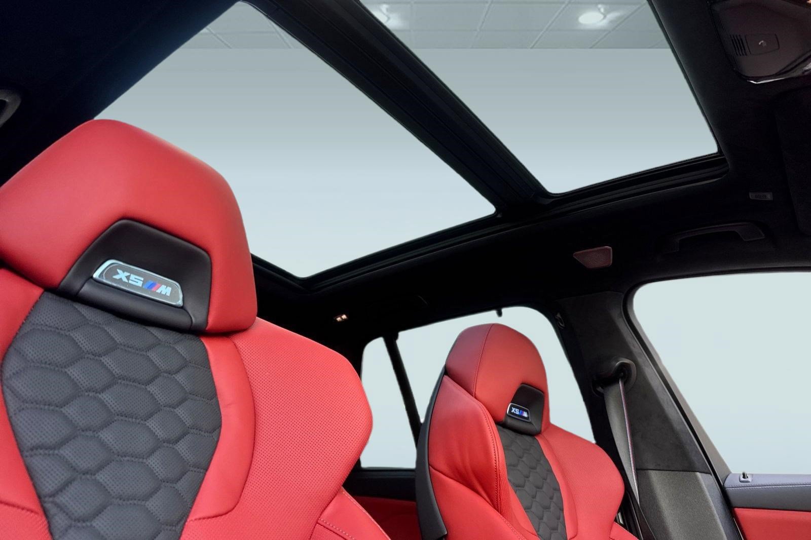New 2026 BMW X5 M Competition w/ Executive Package AWD/4WD image 13