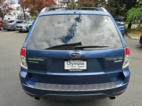 Used 2011 Subaru Forester 2.5X Touring AWD/4WD image 5
