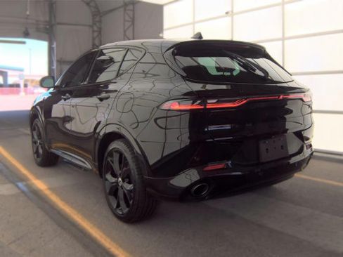 Used 2024 Dodge Hornet R/T AWD/4WD image 2
