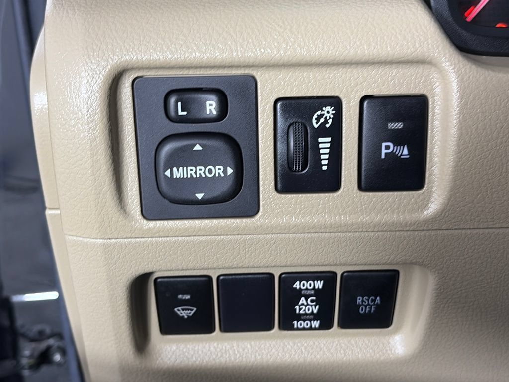 Used 2013 Toyota 4Runner SR5 w/ Convenience Pkg AWD/4WD image 23