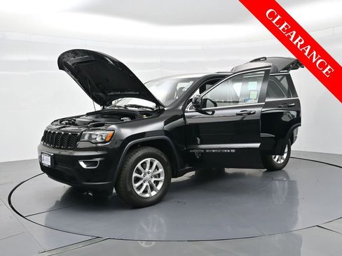 Used 2022 Jeep Grand Cherokee Laredo X image 43