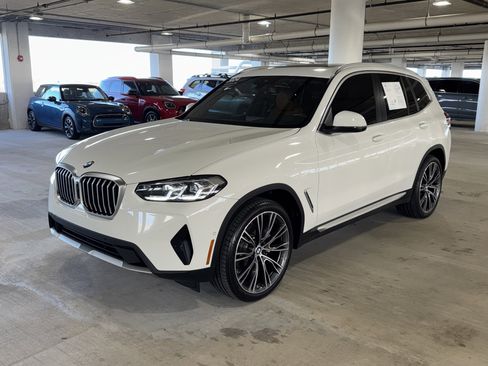 Certified 2024 BMW X3 sDrive30i w/ Convenience Package image 4